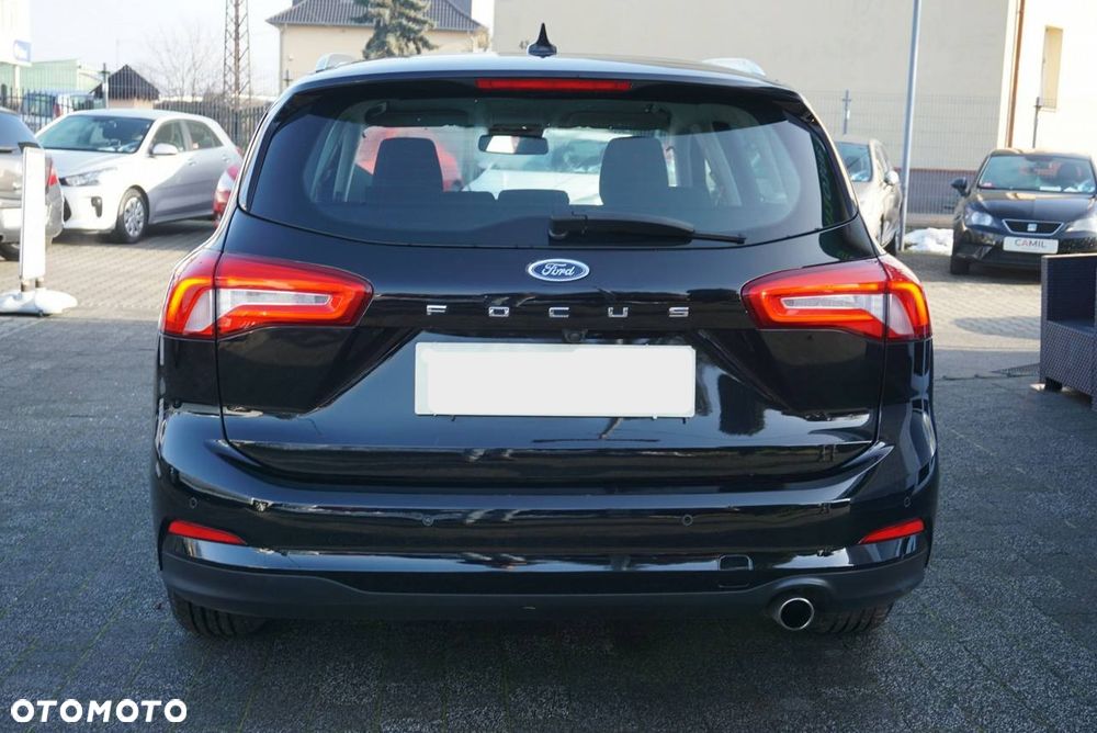 Ford Focus 2.0 TDCi Titanium ASS PowerShift - 4