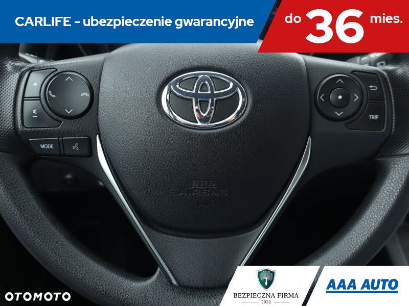 Toyota Auris - 18