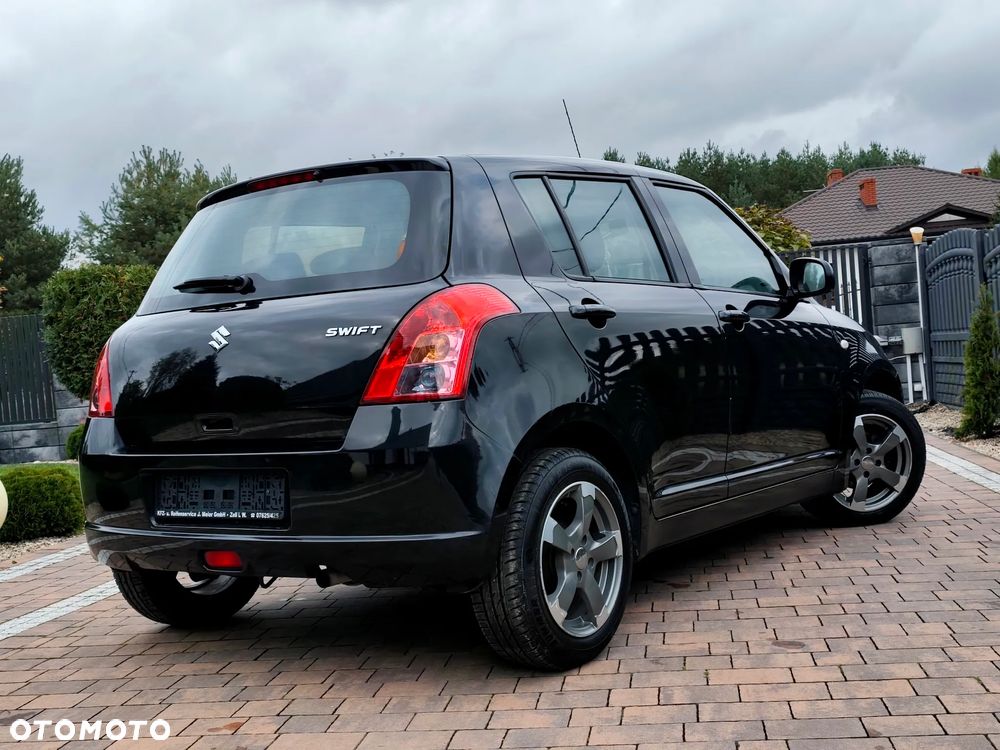 Suzuki Swift - 16
