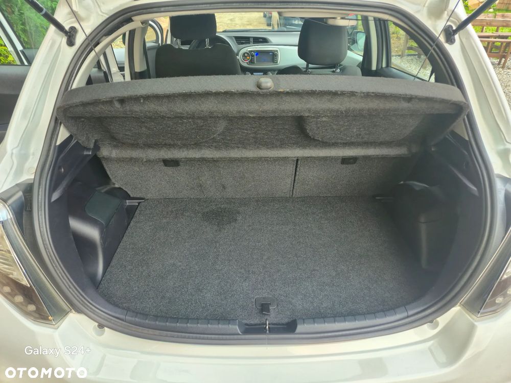 Toyota Yaris 1.5 VVT-i Life - 18