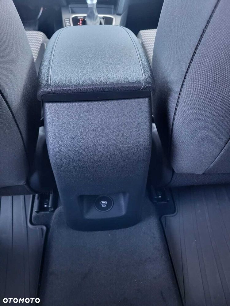 Kia XCeed - 21