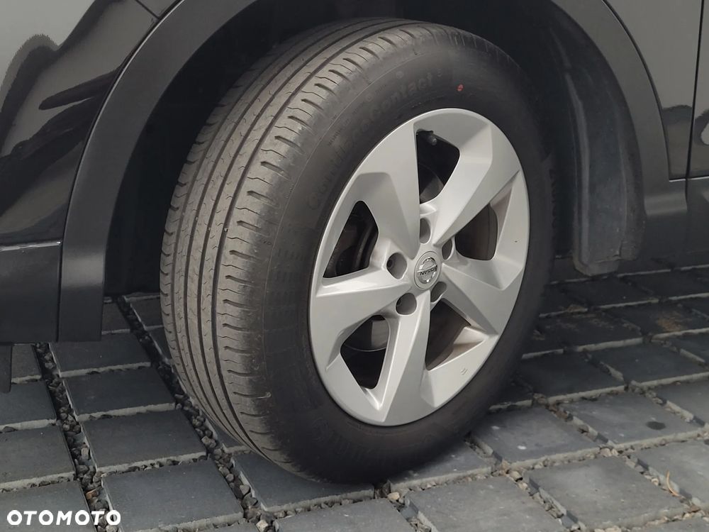 Nissan Qashqai 1.2 DIG-T N-Connecta - 32