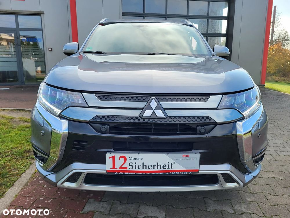Mitsubishi Outlander 2.4 4WD Diamant+ - 2