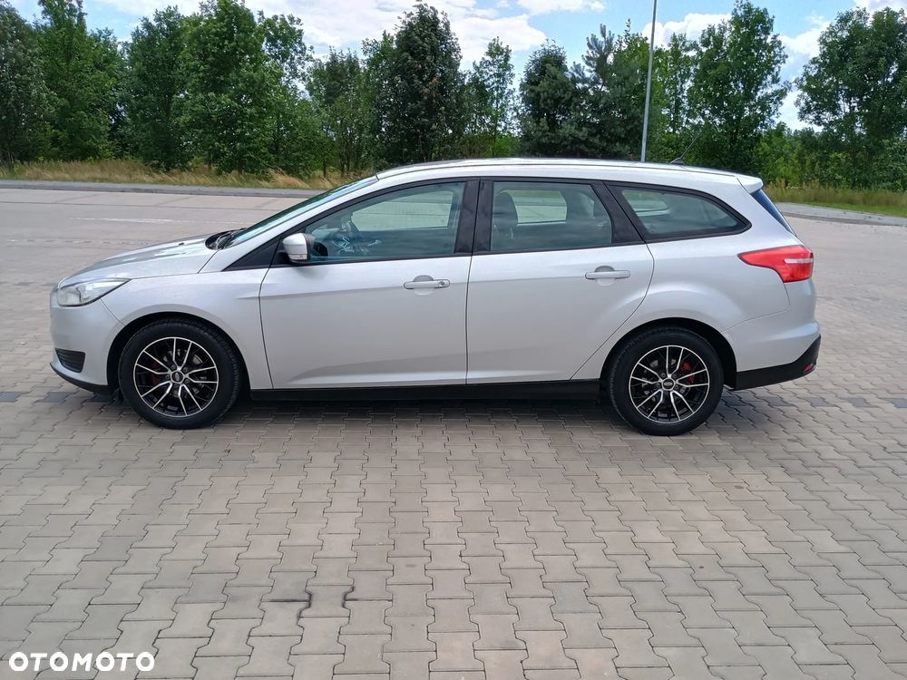 Ford Focus 1.5 EcoBlue Trend - 6