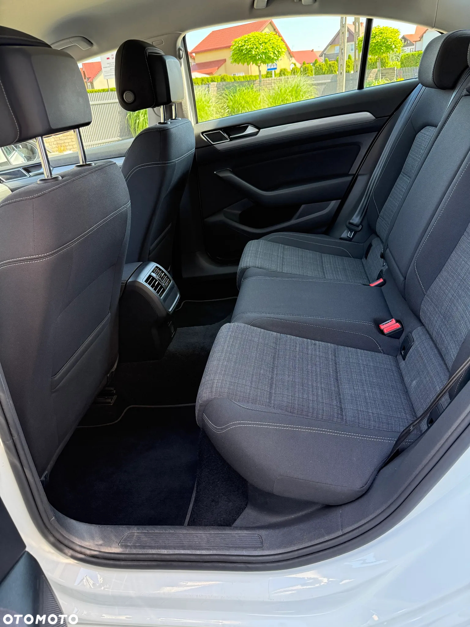Volkswagen Passat 1.5 TSI EVO Business - 13