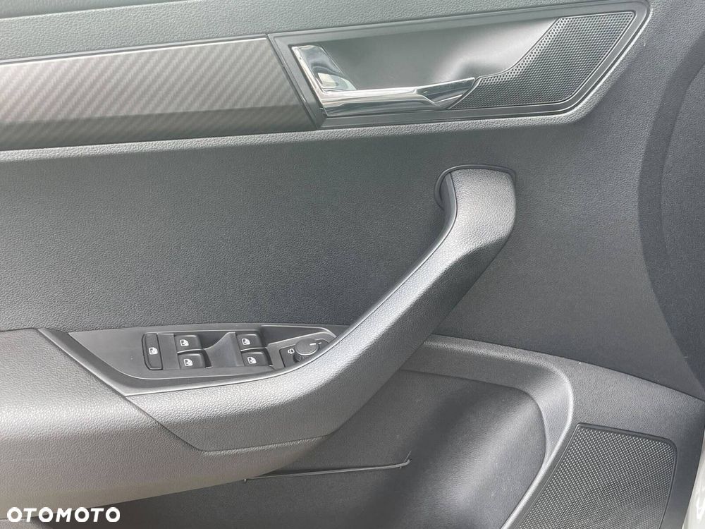 Skoda Karoq 2.0 TDI SCR 4x4 Sportline DSG - 14