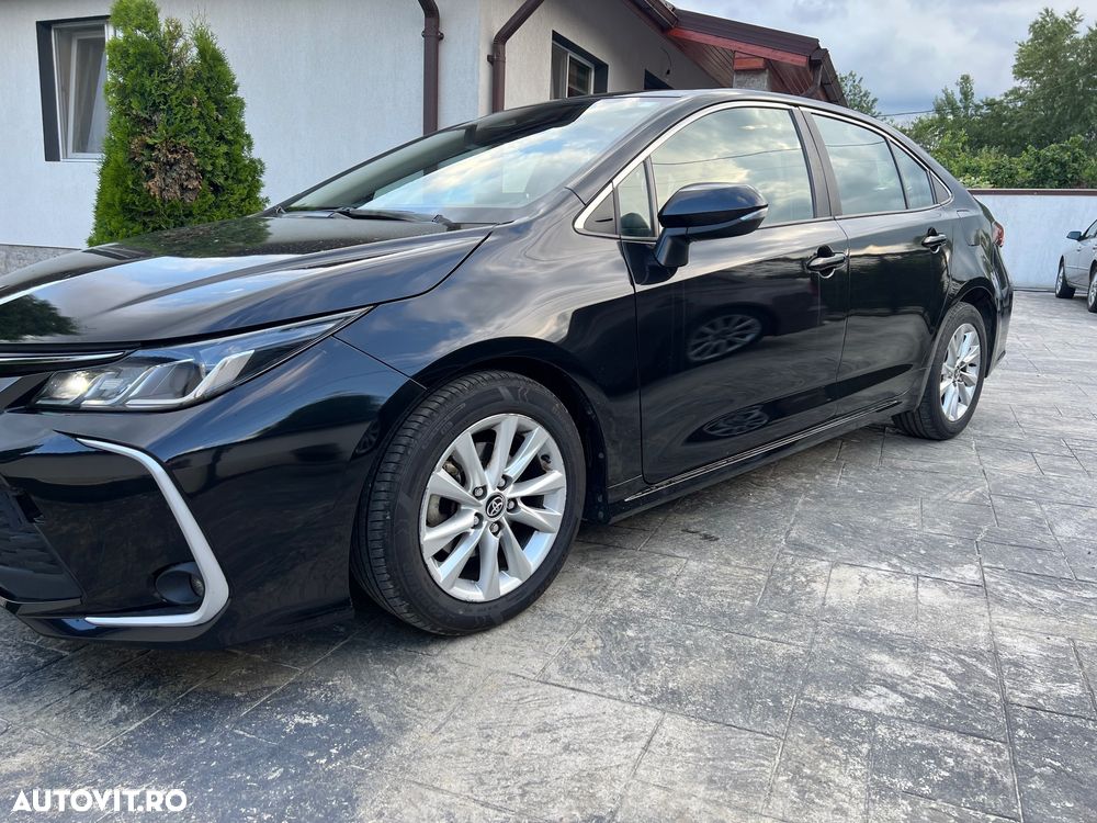 Toyota Corolla - 3