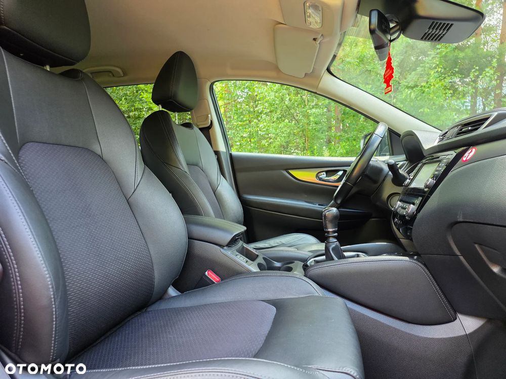 Nissan Qashqai 1.3 DIG-T Tekna+ - 15