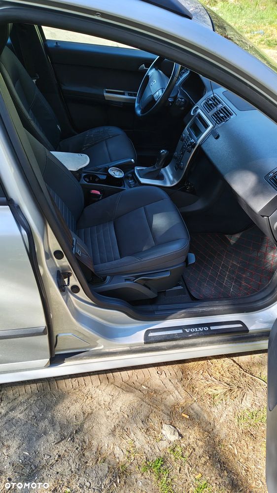 Volvo V50 1.6D Momentum - 9