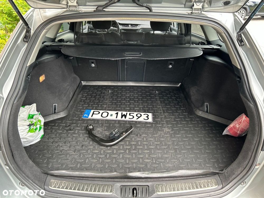 Toyota Avensis - 23