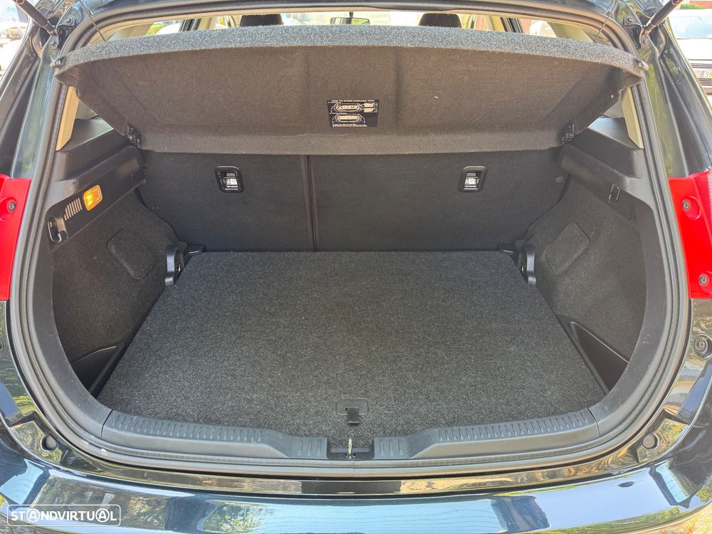 Toyota Auris 1.4 D-4D Comfort+VSC - 12
