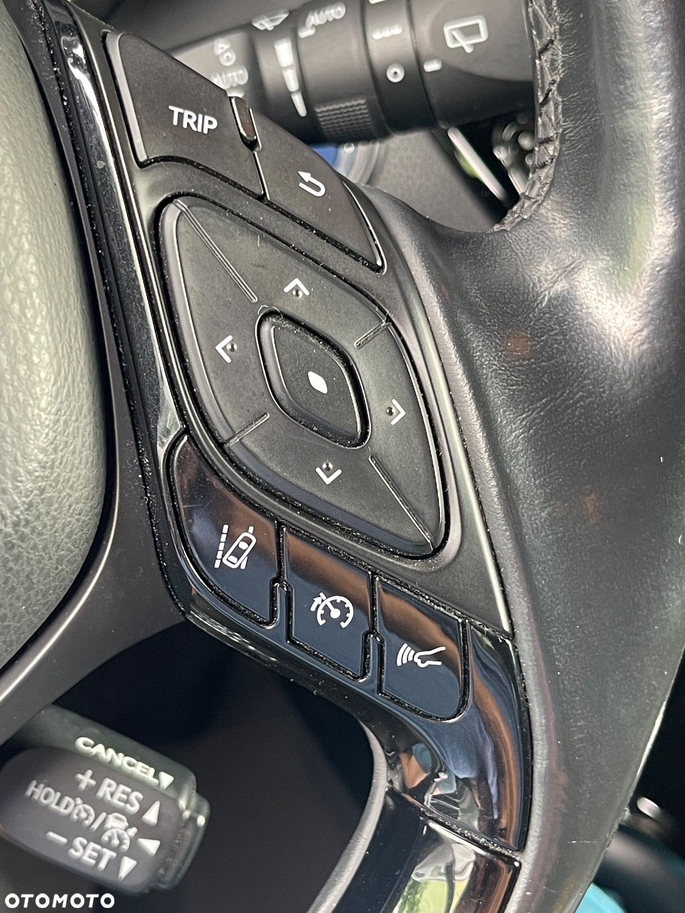 Toyota C-HR 1.8 Hybrid Selection - 2