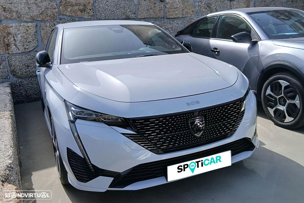 Peugeot 308 1.2 PureTech GT EAT8 - 1