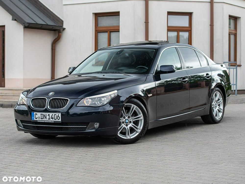 BMW Seria 5 523i Edition Sport - 12