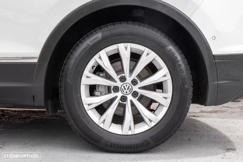 VW Tiguan 2.0 TDI Confortline DSG - 8