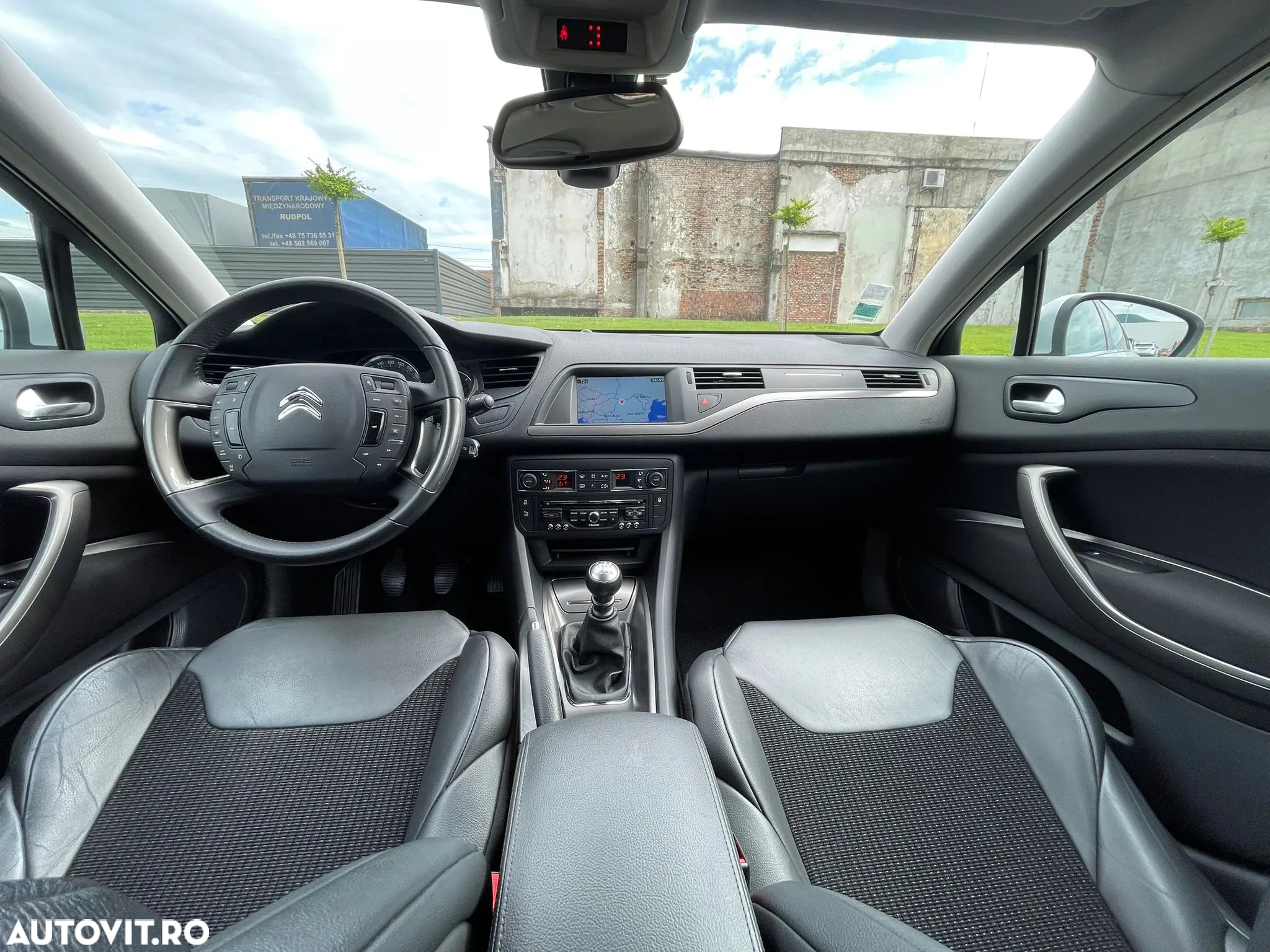 Citroën C5 Tourer HDi 140 FAP Confort - 13