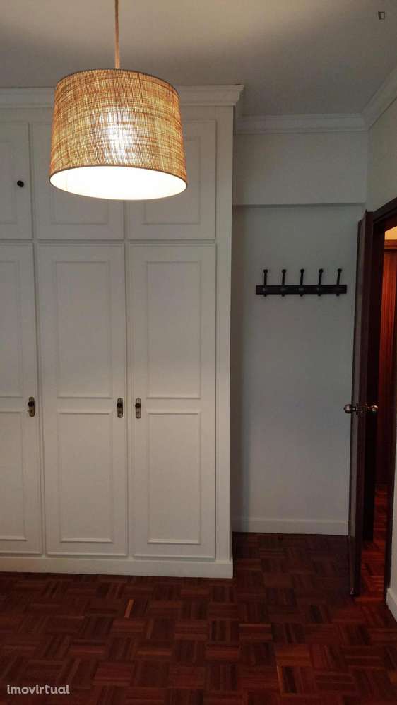 Quarto - localizado em Entrecampos Lisbon - Grande imagem: 5/18
