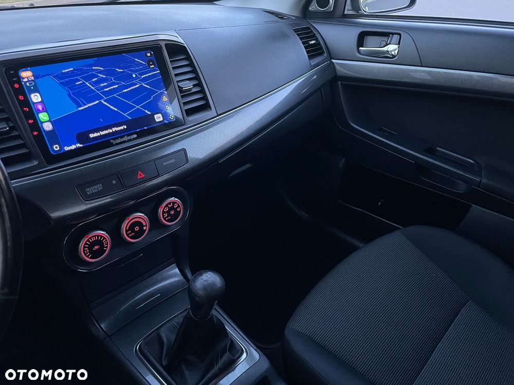 Mitsubishi Lancer 1.8 Intense - 17