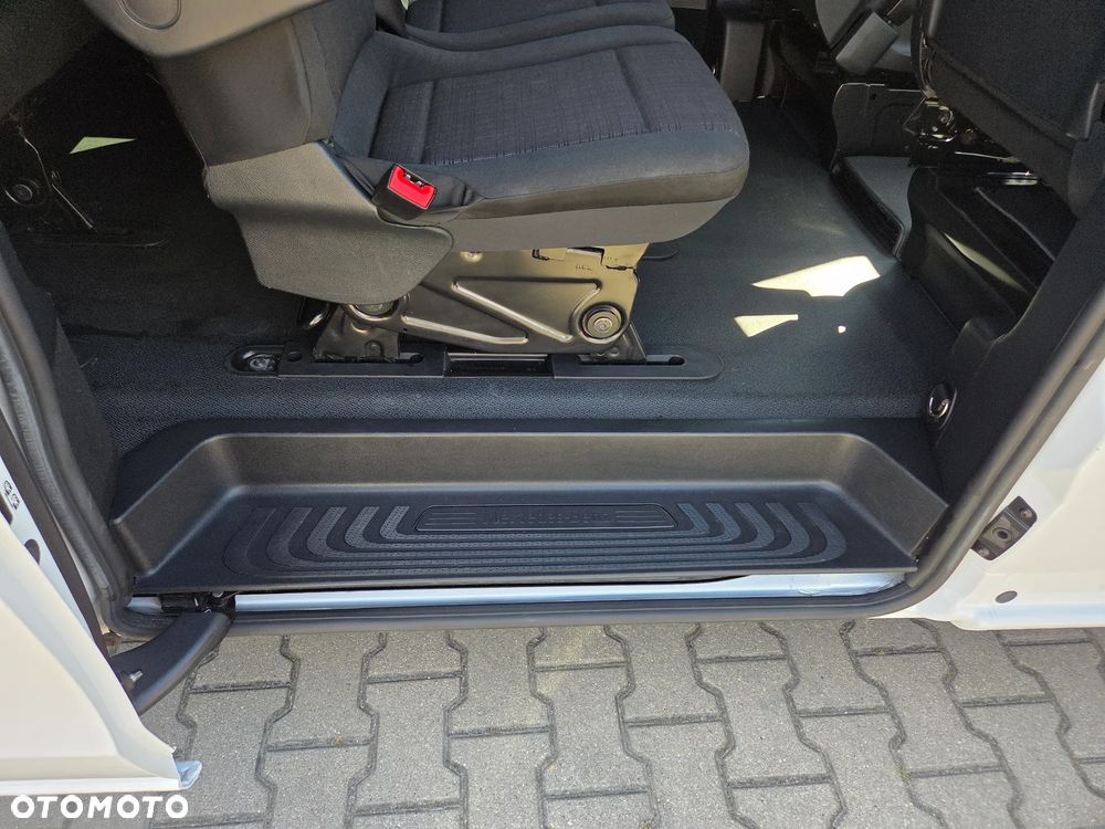 Mercedes-Benz Vito - 18
