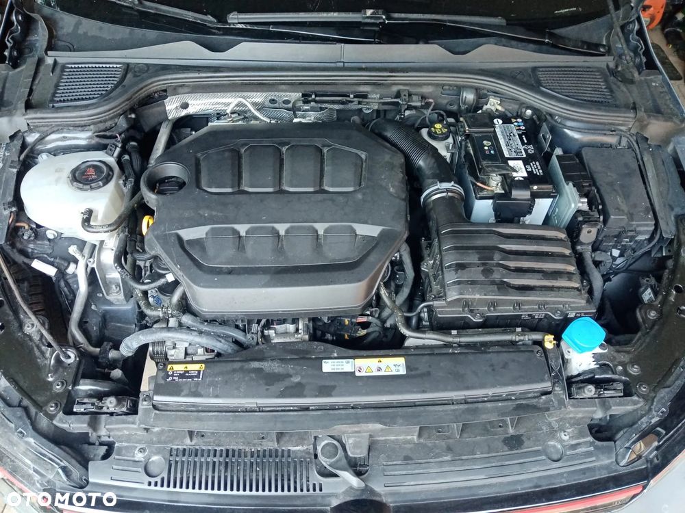 Volkswagen Golf GTI 2.0 TSI OPF DSG Performance - 9