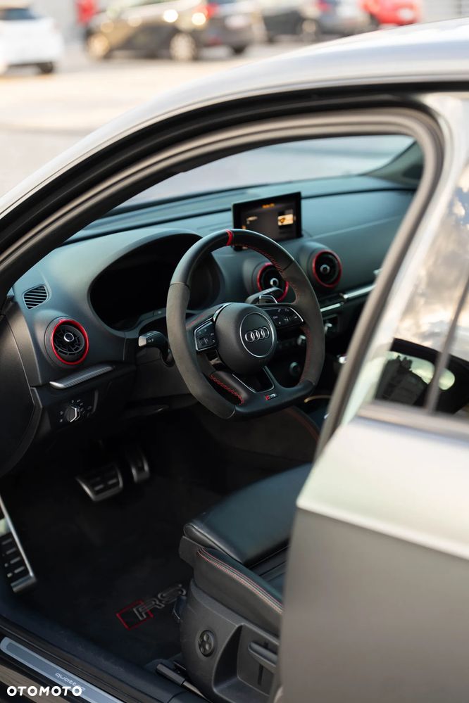 Audi RS3 Sportback - 21