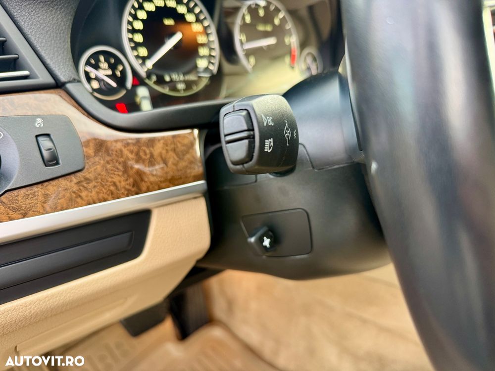 BMW Seria 5 530d xDrive - 20