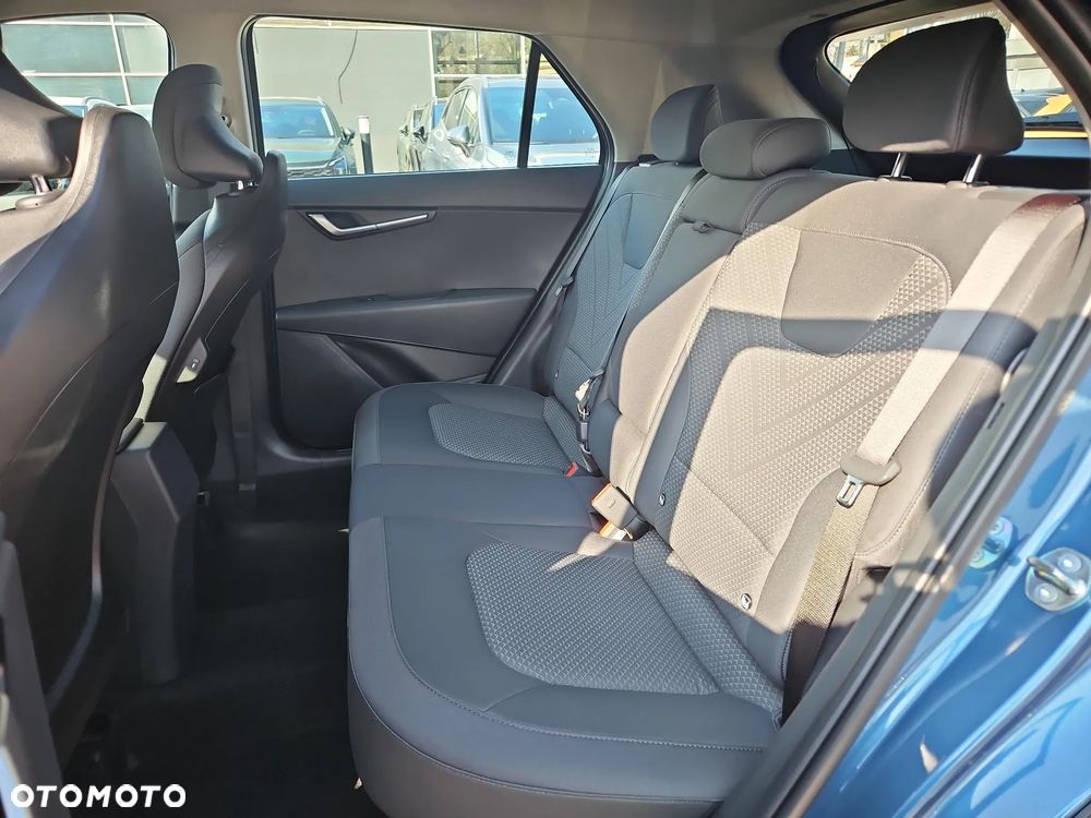 Kia Niro 1.6 GDI Hybrid M - 16