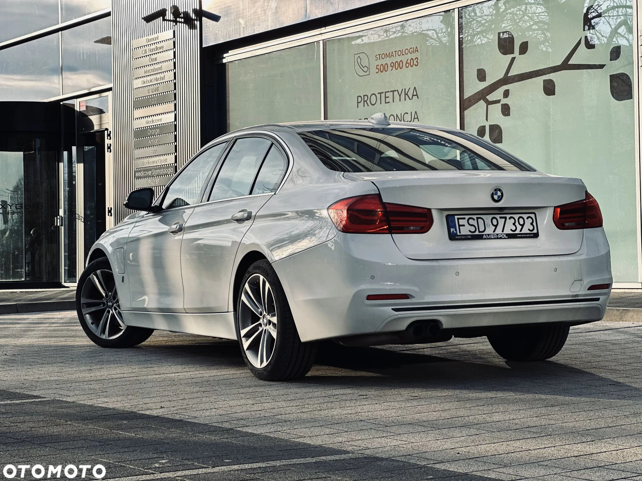 BMW Seria 3 330e iPerformance - 2