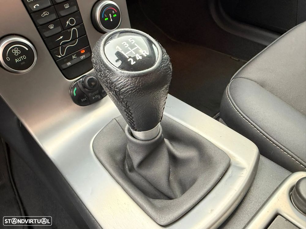 Volvo V50 1.6 D R-Design - 12