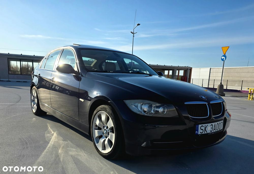 BMW Seria 3 330i - 2