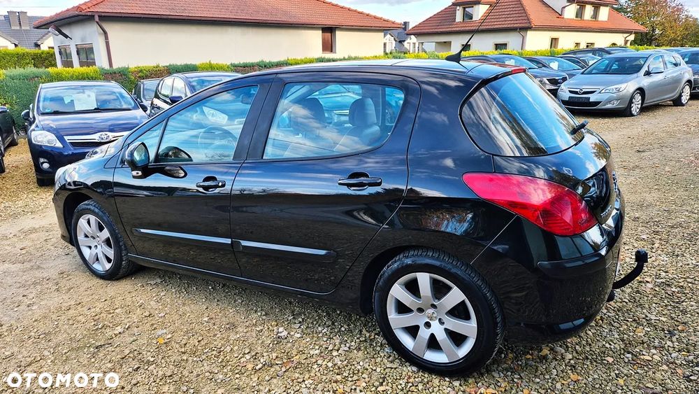 Peugeot 308 1.6 Premium Plus - 20