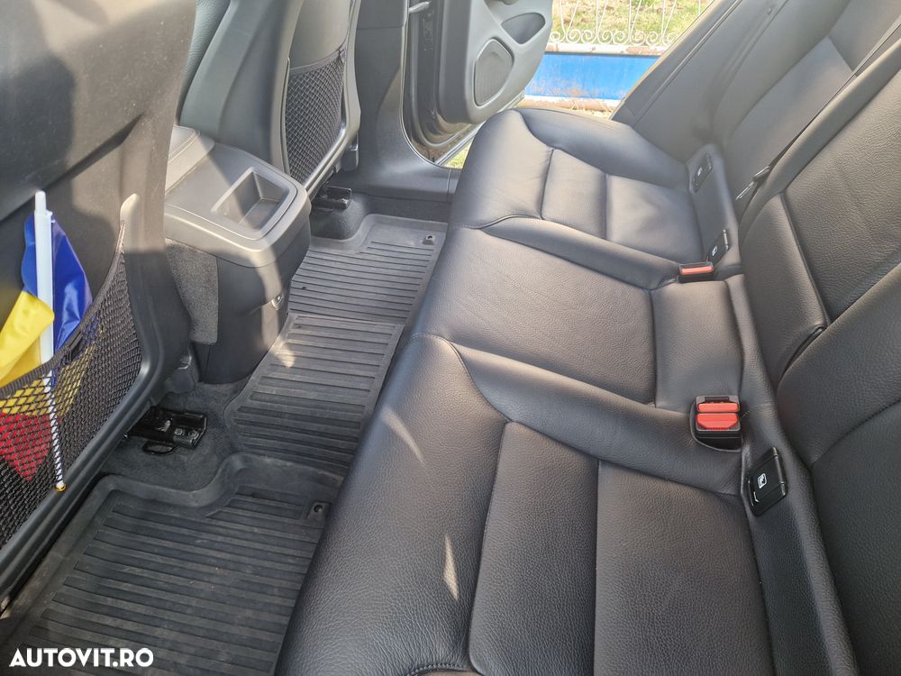 Volvo XC 60 B4 D AWD Geartronic Inscription - 6