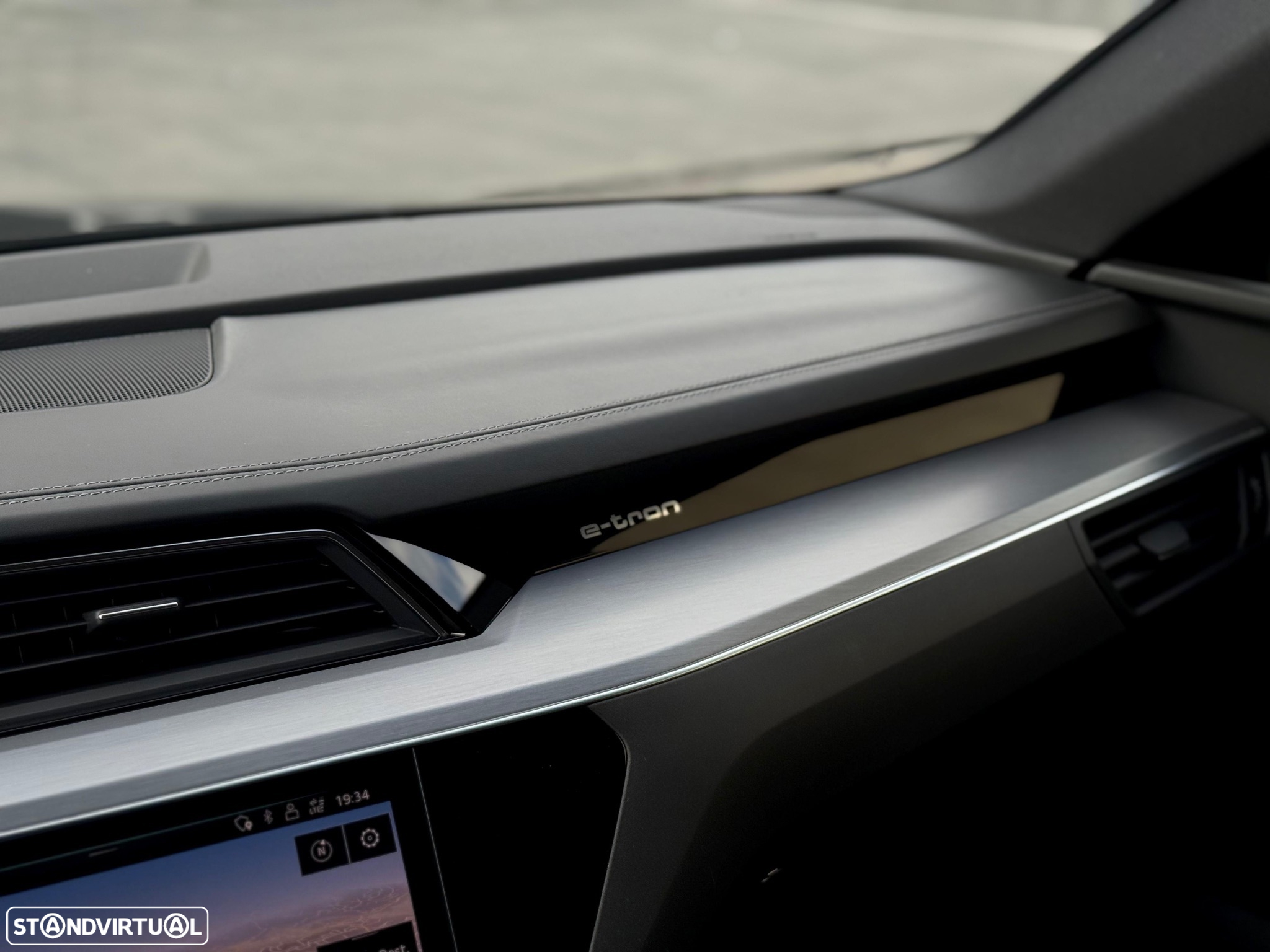 Audi e-tron 55 quattro S line - 18