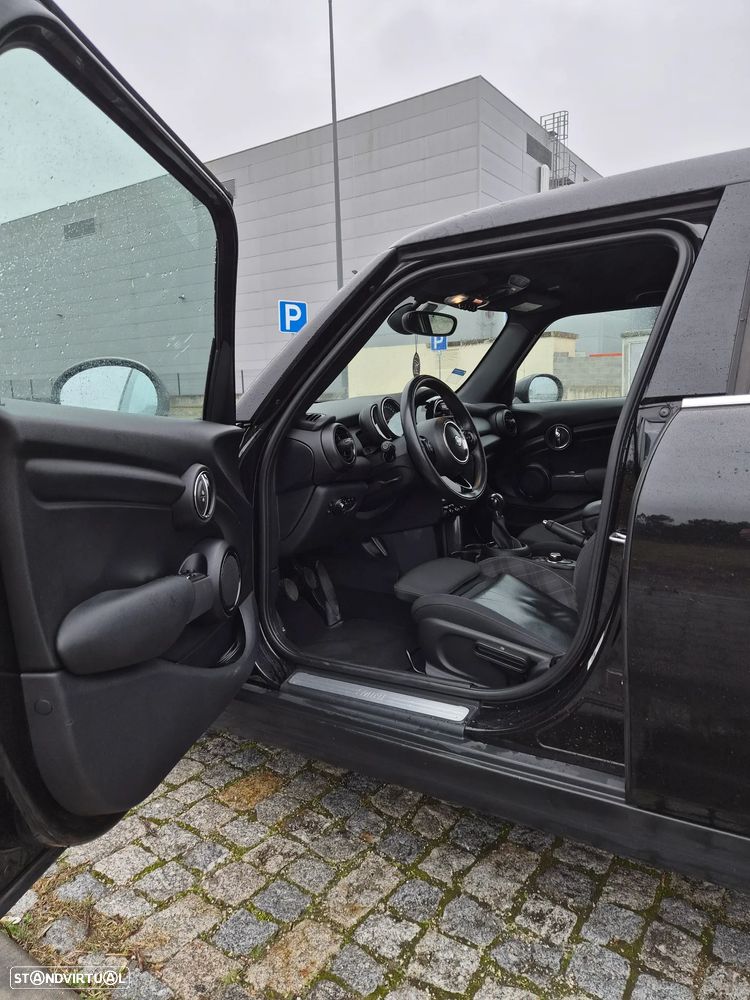 MINI 5 Portas Cooper D - 5