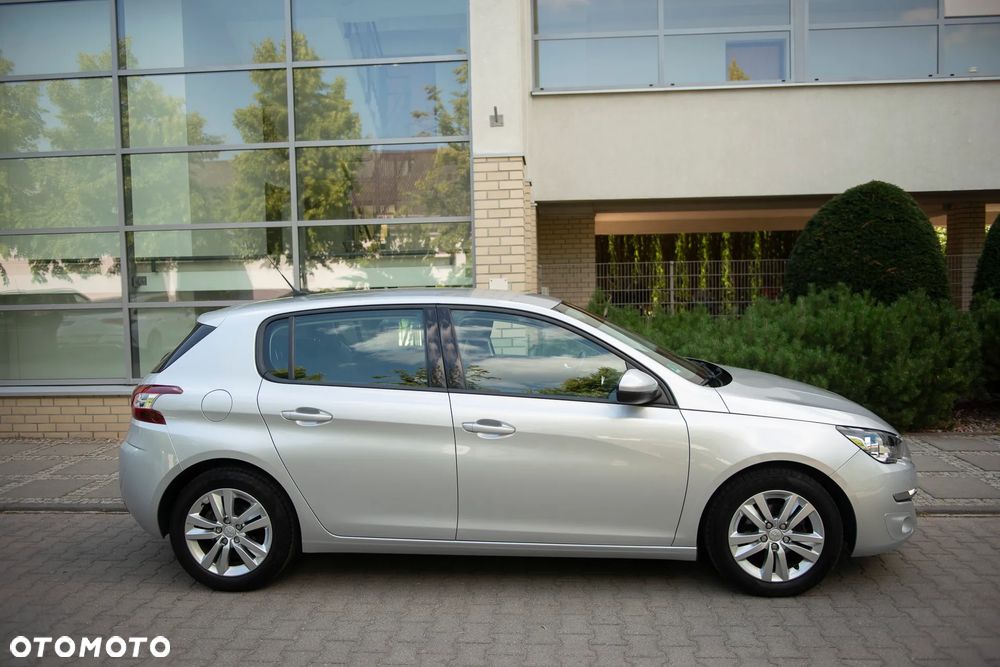 Peugeot 308 1.2 PureTech Access EU6 - 12