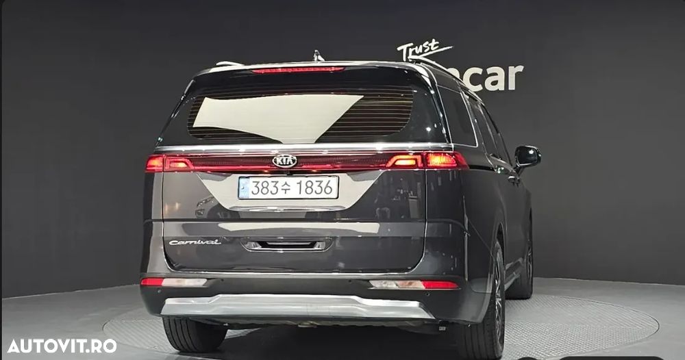 KIA Carnival 2020 — imagine 4