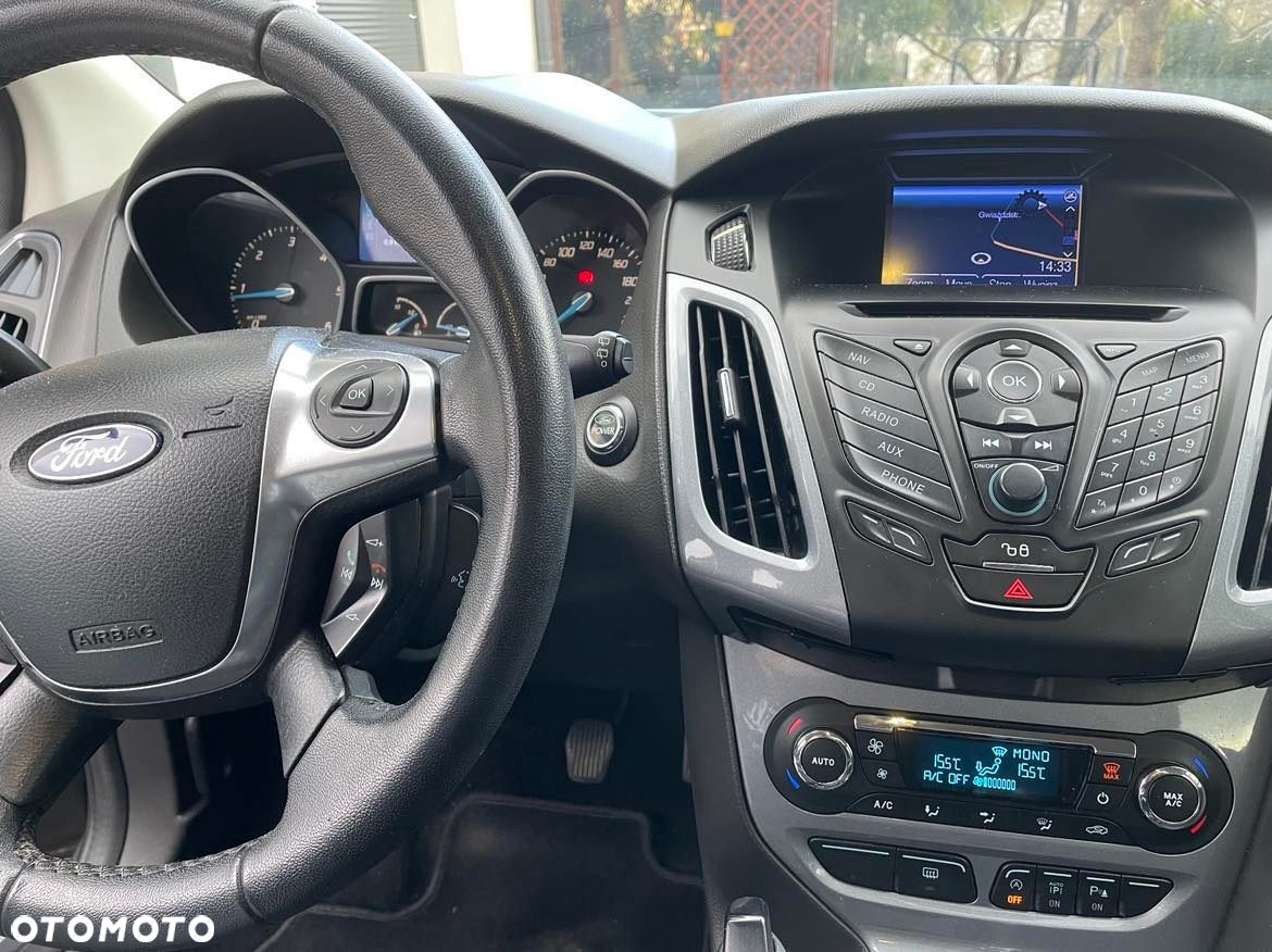 Ford Focus - 12