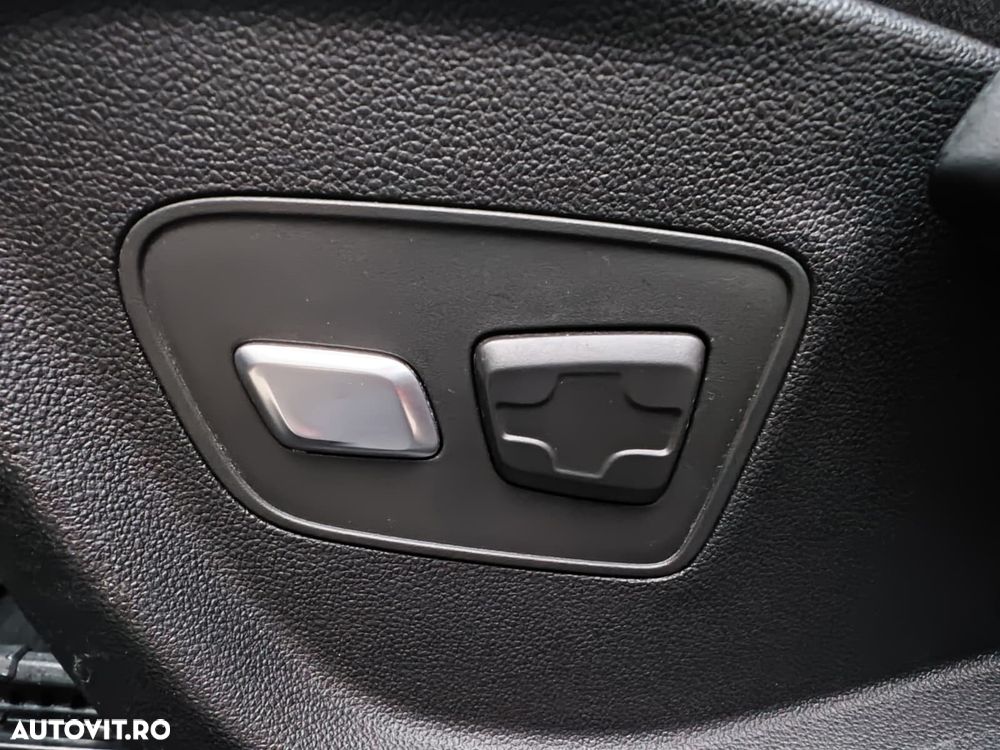 Renault Megane Grandtour ENERGY dCi 130 BOSE EDITION - 24