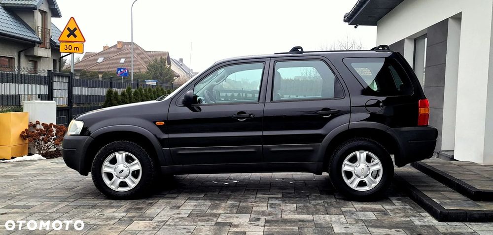 Ford Maverick 3.0 V6 Limited - 5