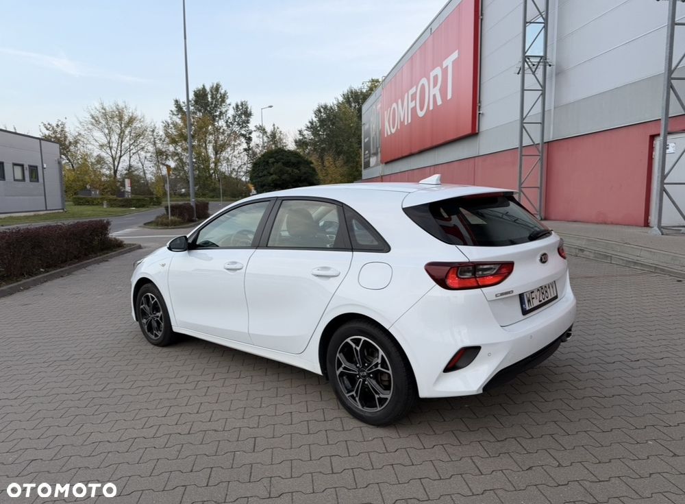 Kia Ceed 2018 photo 4