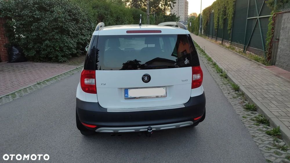 Skoda Yeti 1.4 TSI Elegance PLUS EDITION - 27