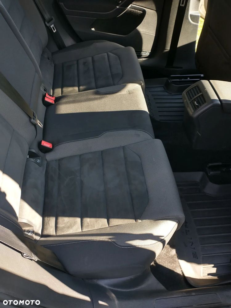Volkswagen Golf - 16