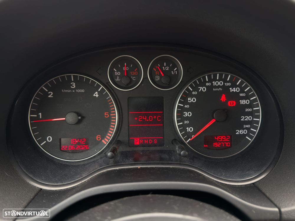 Audi A3 Sportback 2.0 TDi DSG - 8