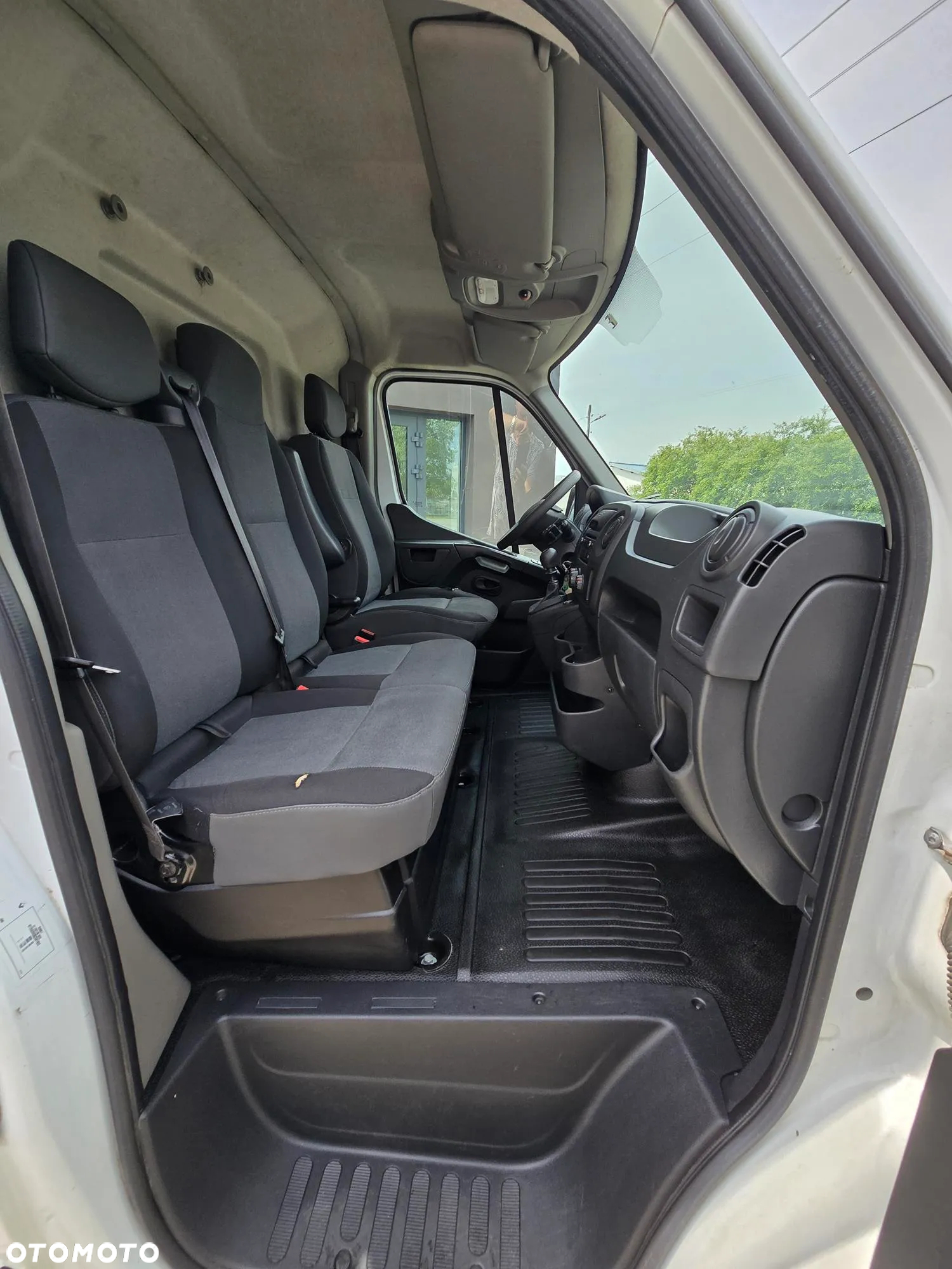 Renault MASTER 2.3 DCI 110KM L2H2 Przedłużany Wysoki Klima - 14