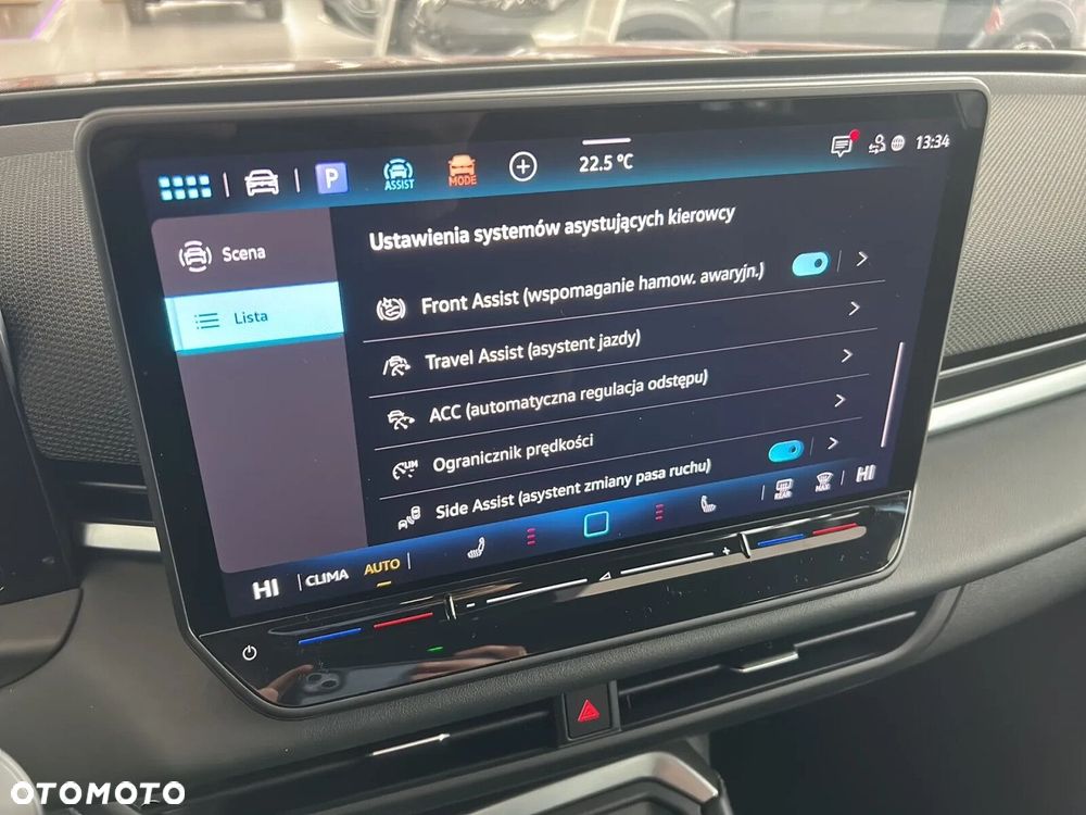 Volkswagen T-Roc - 24