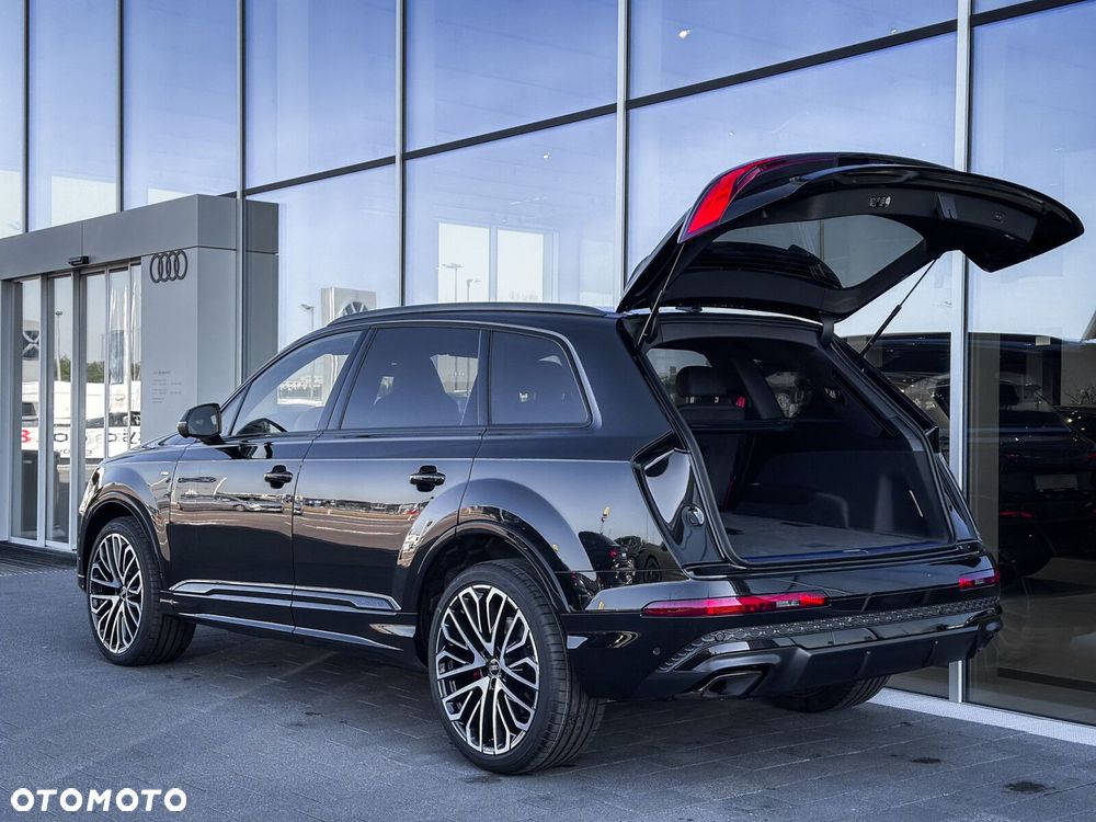 Audi Q7 - 8