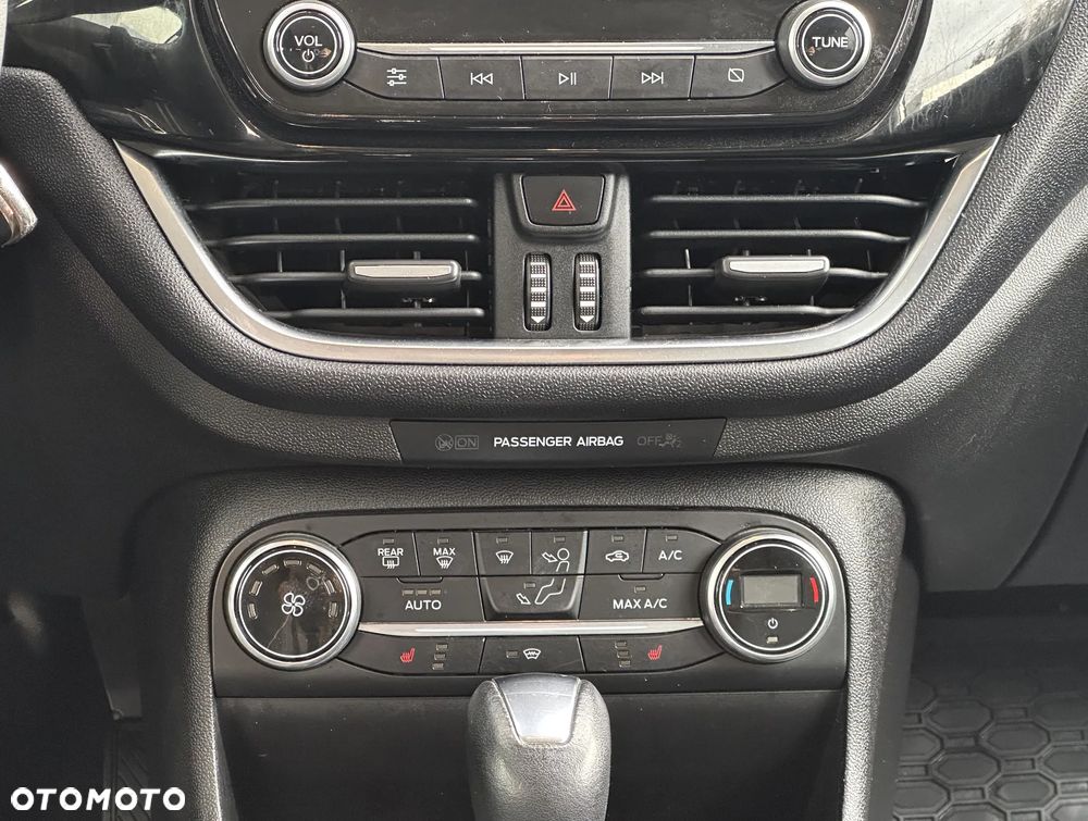 Ford Fiesta 1.0 EcoBoost Titanium ASS - 11