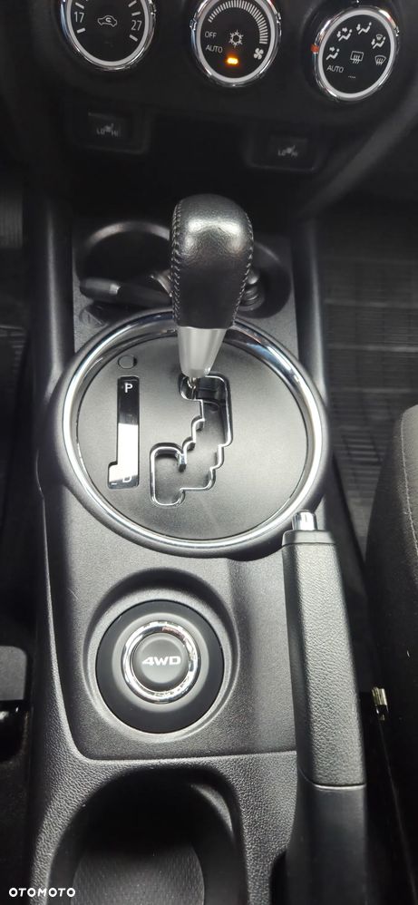 Mitsubishi ASX 2.2 DI-D 4WD Automatik Top - 27