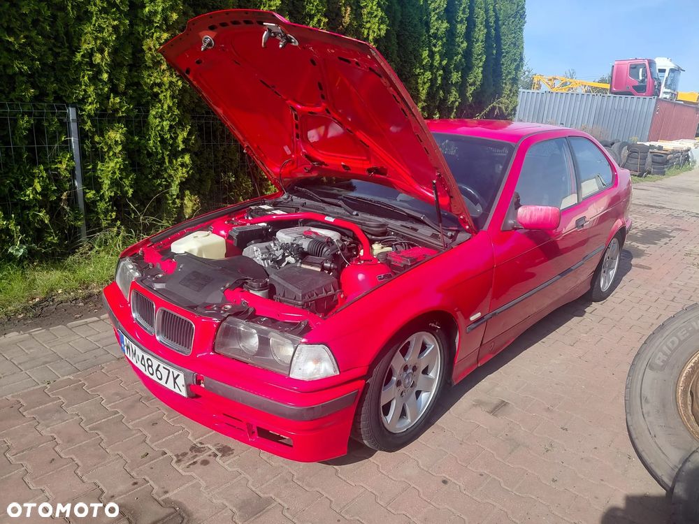 BMW Seria 3 316i - 10
