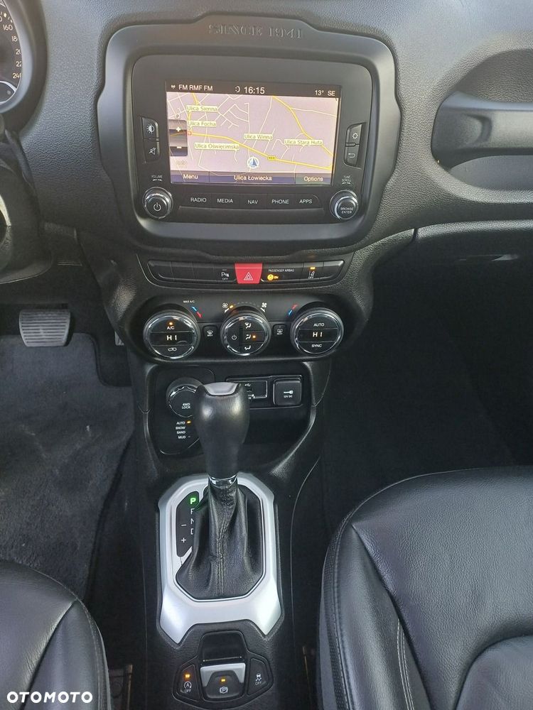 Jeep Renegade 1.4 MultiAir Limited 4WD S&S - 21